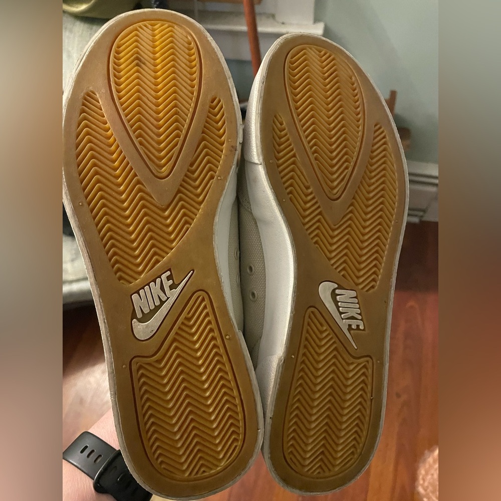Nike Beige Canvas Sneakers - Picture 6 of 8
